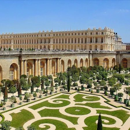 Apartment Studette Remilly A Versailles