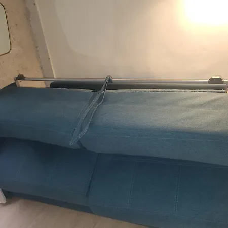 Studette Remilly A 아파트 베흑사이으