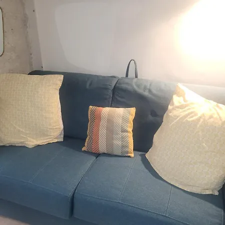 Studette Remilly A 베흑사이으