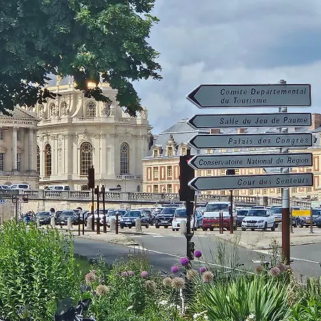 Studette Remilly A * Βερσαλλίες